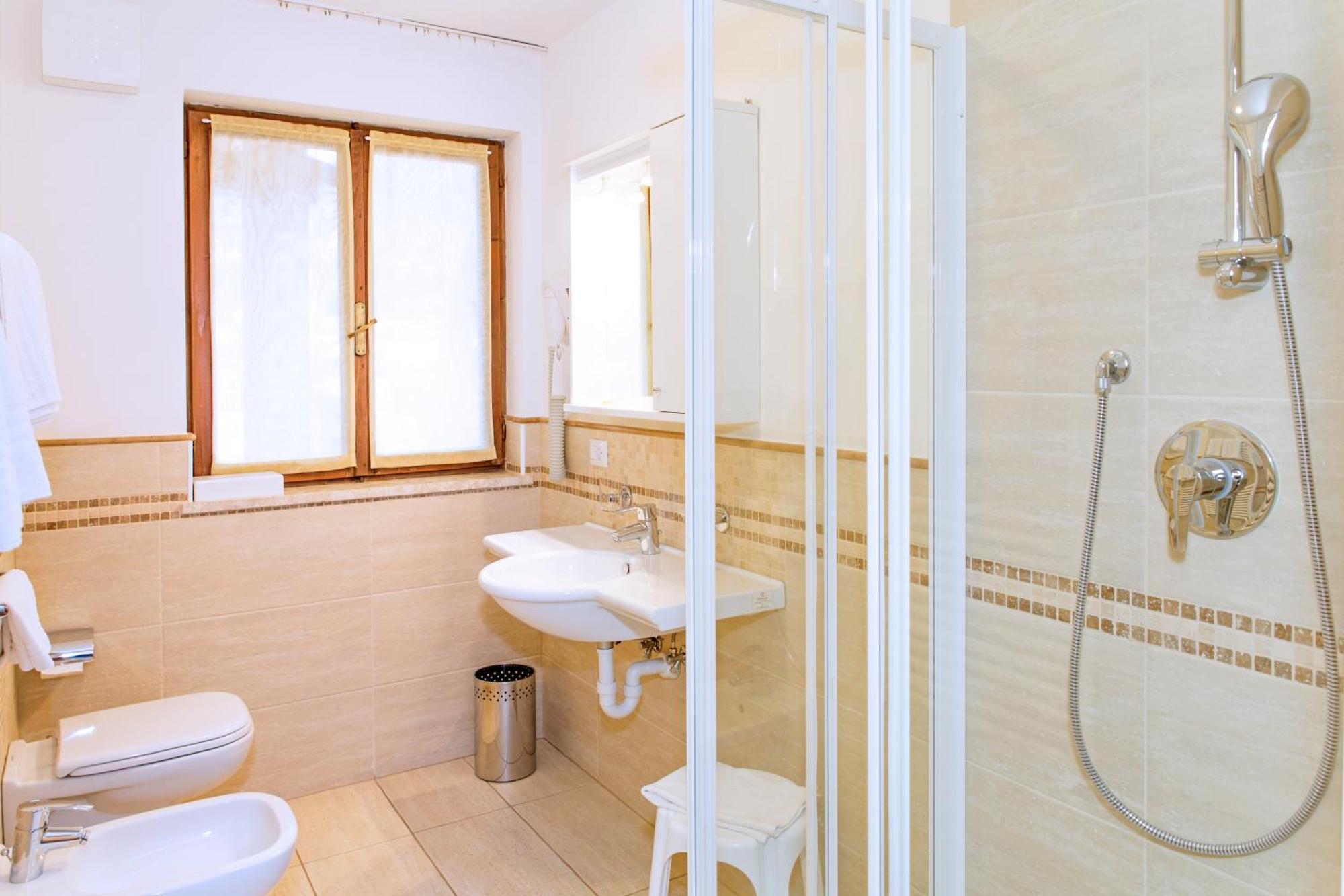 Hotel San Valier Кавалезе Екстериор снимка